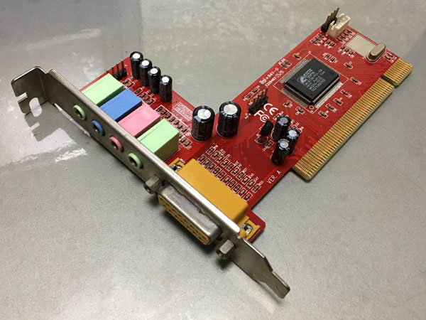 玄人志向 CMI8738-4CHPCI